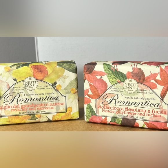 NESTI DANTE ROMANTICA royal lily & narcissus, gillyflower & fuchsia natural soap - Picture 3 of 3